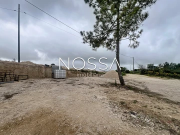 Terreno para Venda em Achete, Azoia de Baixo e Póvoa de Santarém