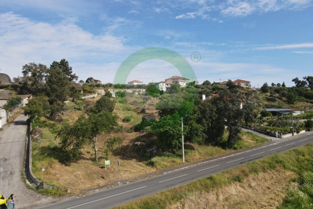 Terreno para Venda em Valpaços e Sanfins Foto 3