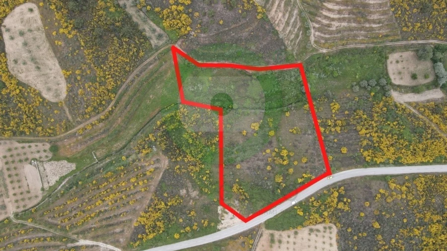 Terreno para Venda em Veiga de Lila