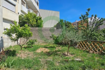 Prédio para Venda em Mirandela