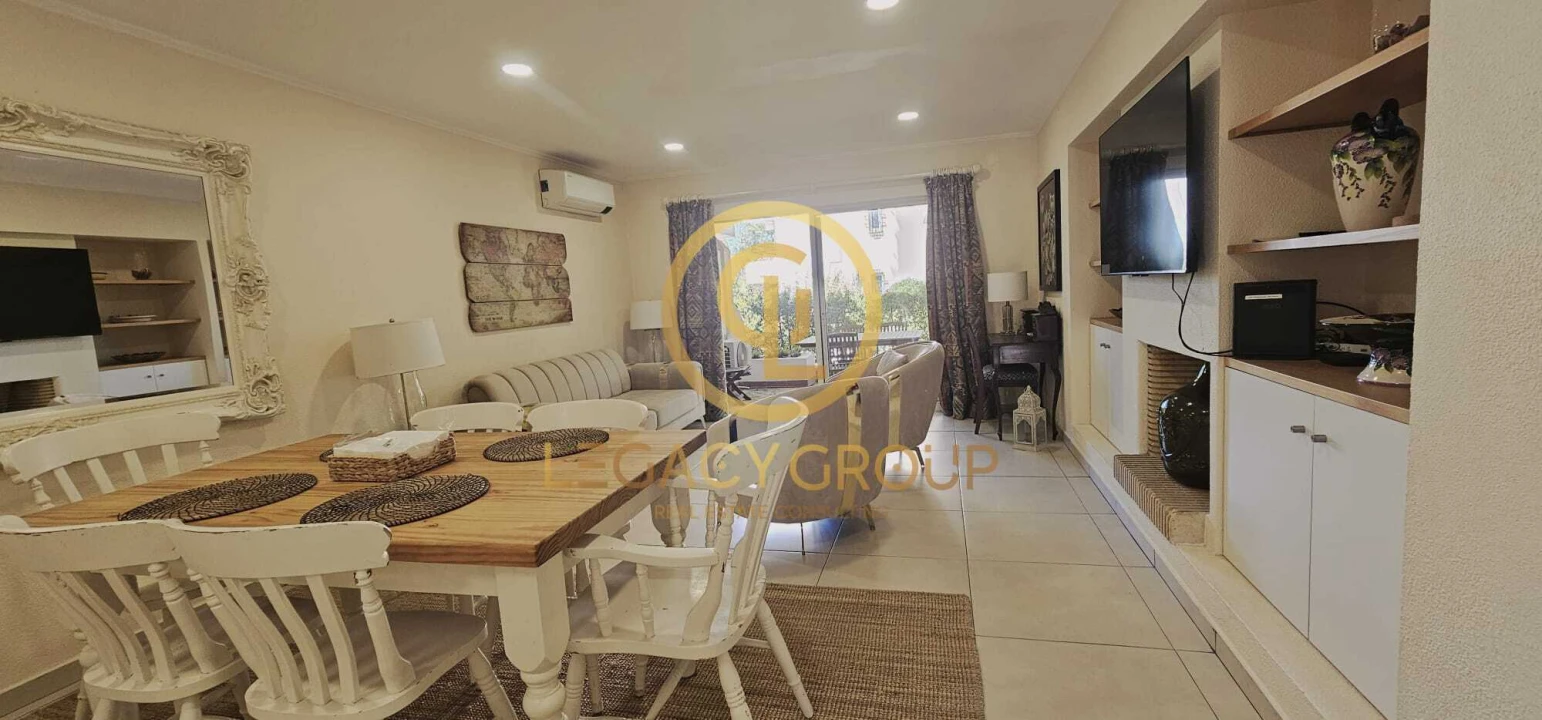 Apartamento T3 para Venda em Quarteira Foto 3
