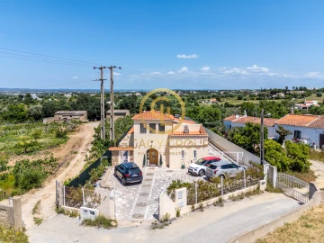 Moradia T3 para Venda em Lagoa e Carvoeiro