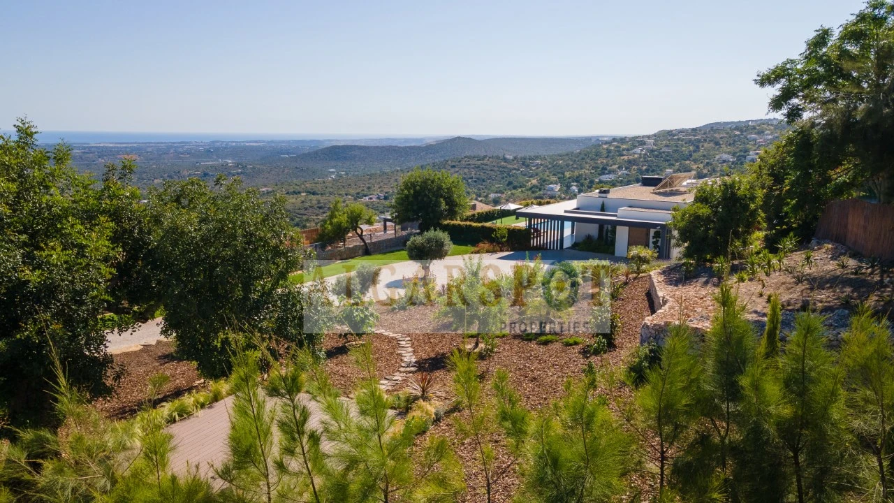 Moradia T4 para Venda em Loule (São Sebastião) Foto 5