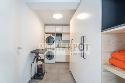 Moradia T4 para Venda em Loule (São Sebastião)