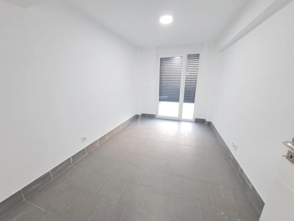 Moradia T4 para Venda em Corroios Foto 30