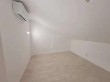 Moradia T4 para Venda em Corroios