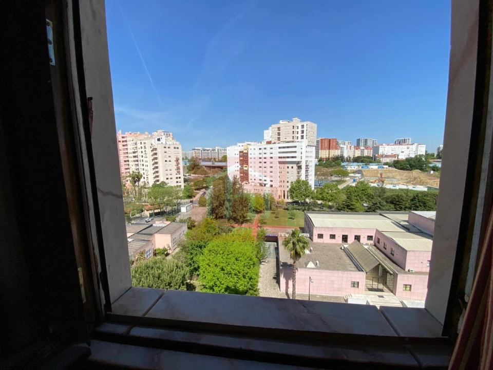Apartamento T2 para Venda em São Domingos de Benfica Foto 28