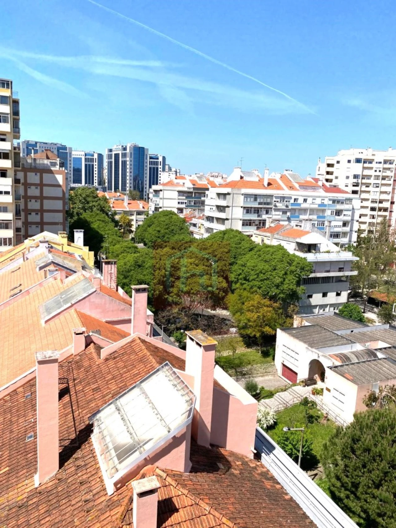 Apartamento T3 para Venda em São Domingos de Benfica Foto 37