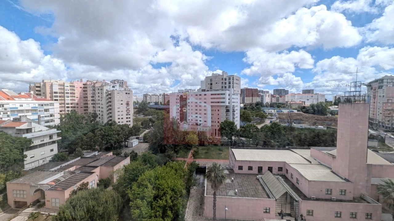 Apartamento T3 para Venda em São Domingos de Benfica Foto 38