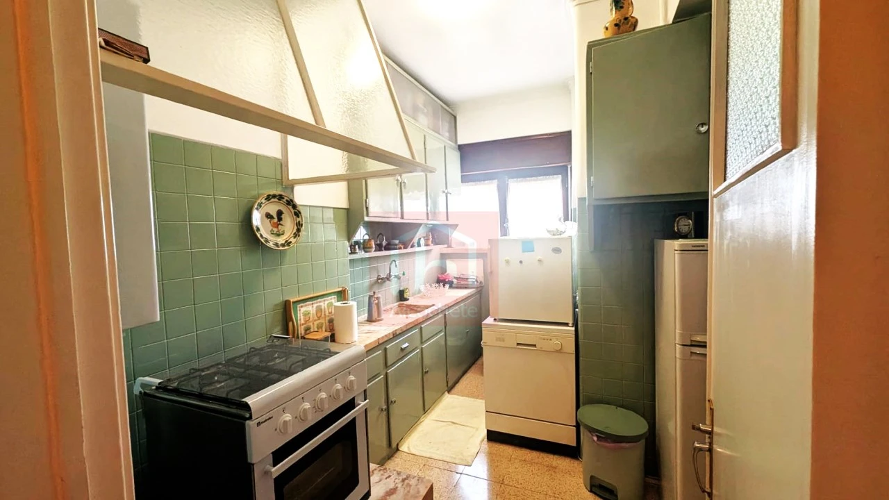 Apartamento T3 para Venda em São Domingos de Benfica Foto 11
