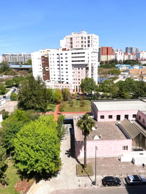 Apartamento T2 para Venda em São Domingos de Benfica