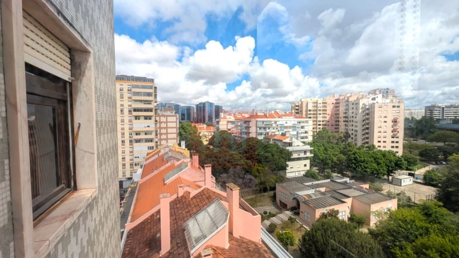 Apartamento T3 para Venda em São Domingos de Benfica Foto 18