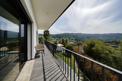 Moradia T4 para Venda em Geraz do Minho
