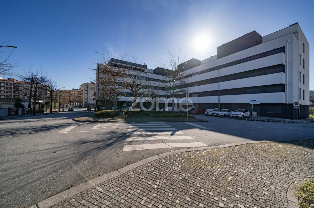Apartamento T3 para Venda em Povoa de Lanhoso (N. Senhora do Amparo) Foto 27