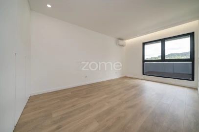 Apartamento T3 para Venda em Povoa de Lanhoso (N. Senhora do Amparo)