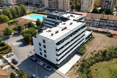 Apartamento T3 para Venda em Povoa de Lanhoso (N. Senhora do Amparo)