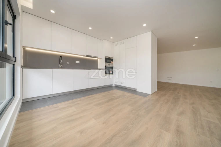 Apartamento T3 para Venda em Povoa de Lanhoso (N. Senhora do Amparo) Foto 5
