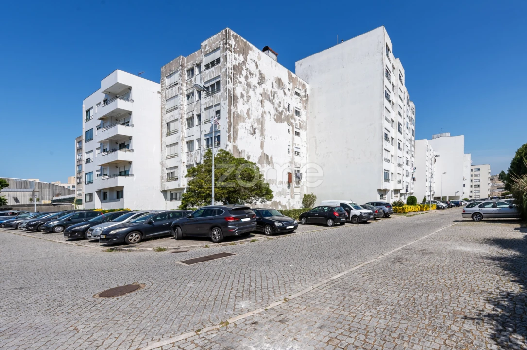 Apartamento T2 para Venda em Aguas Santas Foto 34