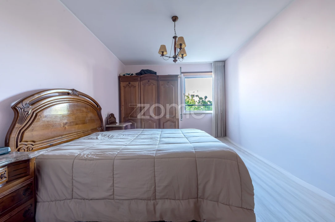 Apartamento T2 para Venda em Aguas Santas Foto 30