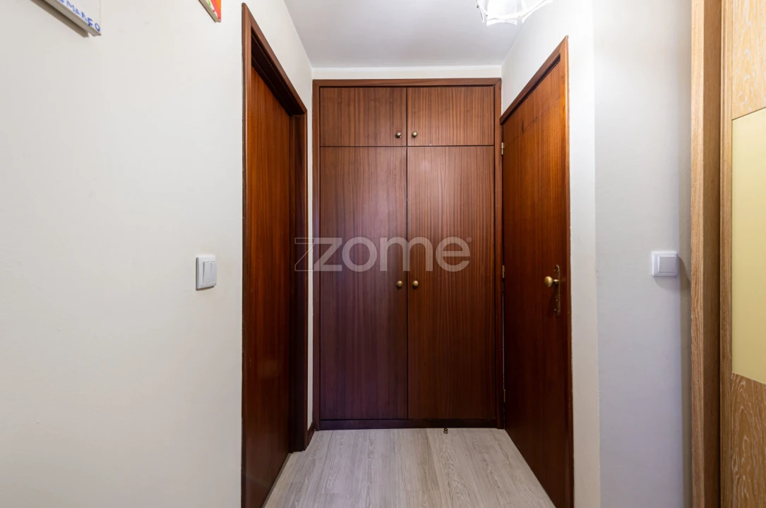 Apartamento T2 para Venda em Aguas Santas Foto 21