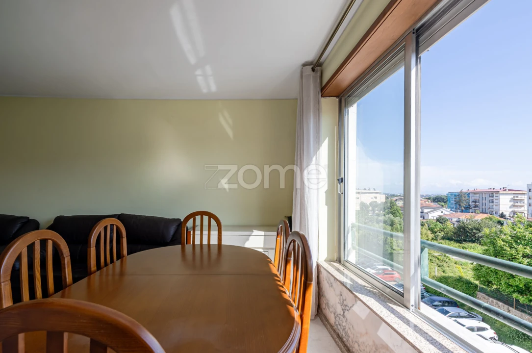 Apartamento T2 para Venda em Aguas Santas Foto 18