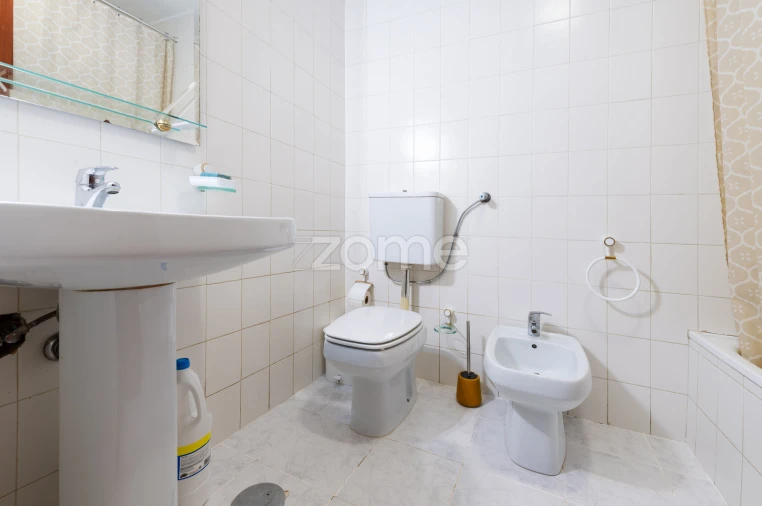 Apartamento T2 para Venda em Aguas Santas Foto 23