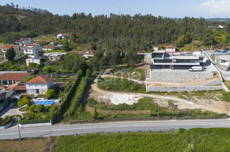 Terreno para Venda em Campo e Sobrado Foto 8