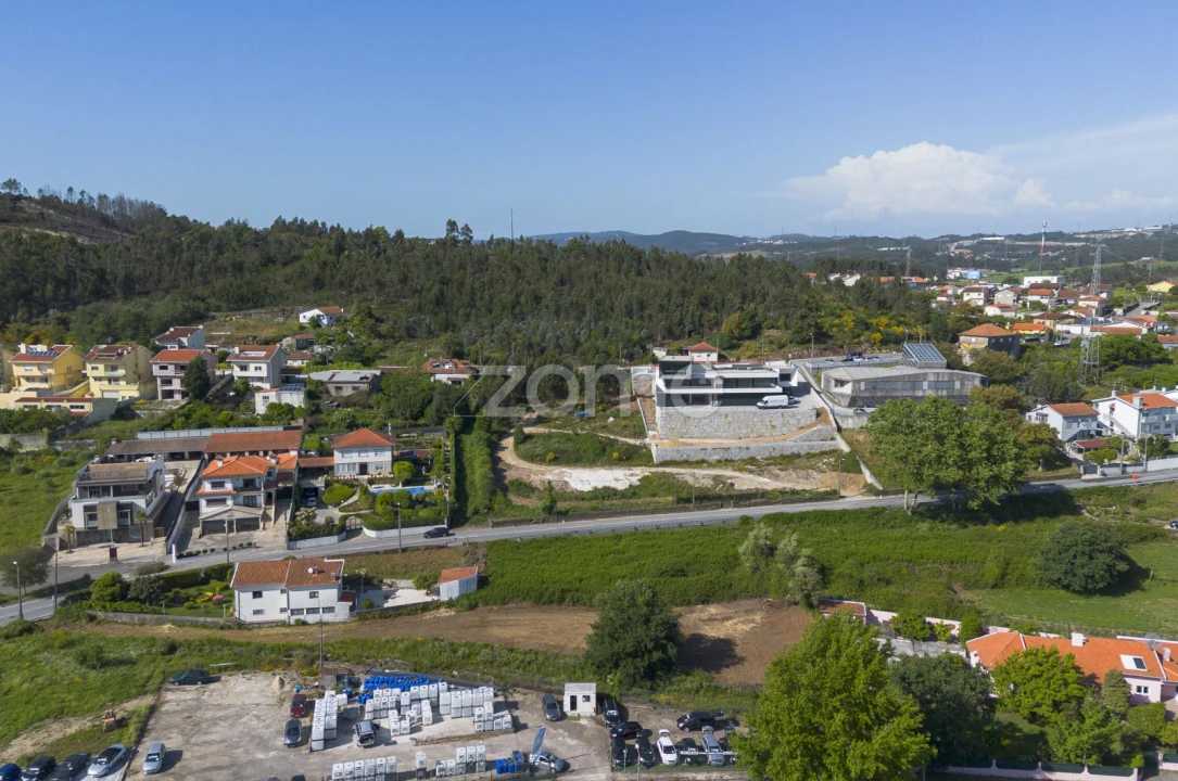 Terreno para Venda em Campo e Sobrado Foto 3