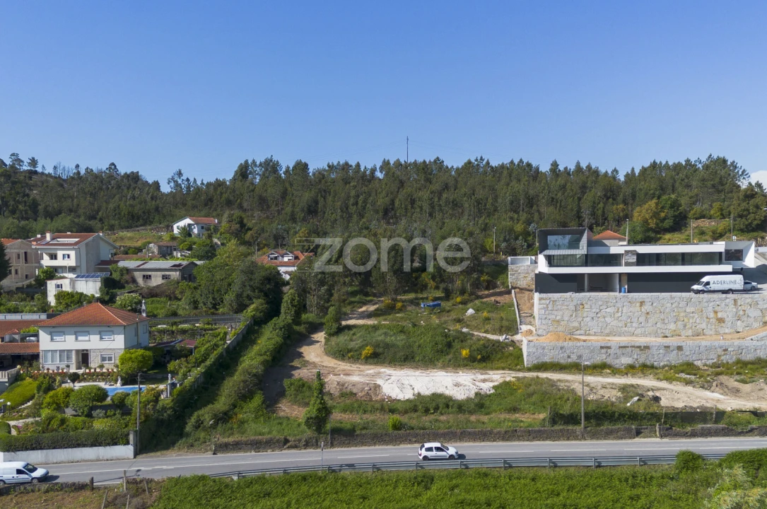 Terreno para Venda em Campo e Sobrado Foto 13