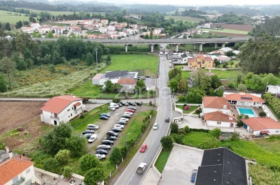 Terreno para Venda em Tamel (Santa Leocádia) e Vilar do Monte