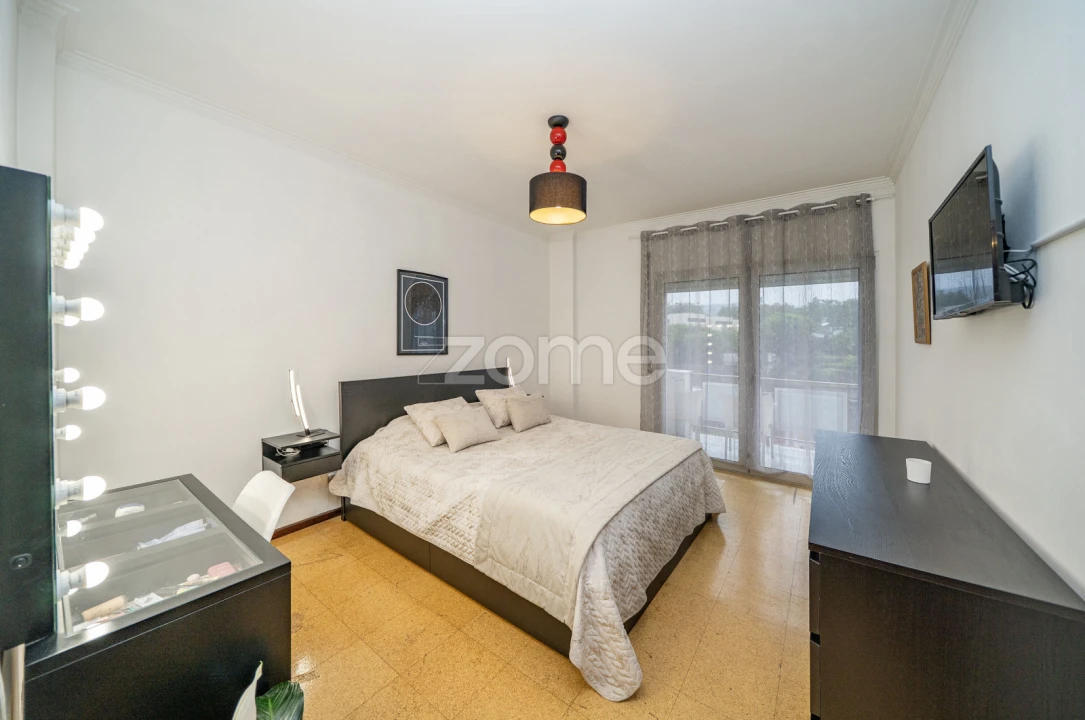 Apartamento T4 para Venda em Povoa de Lanhoso (N. Senhora do Amparo) Foto 26