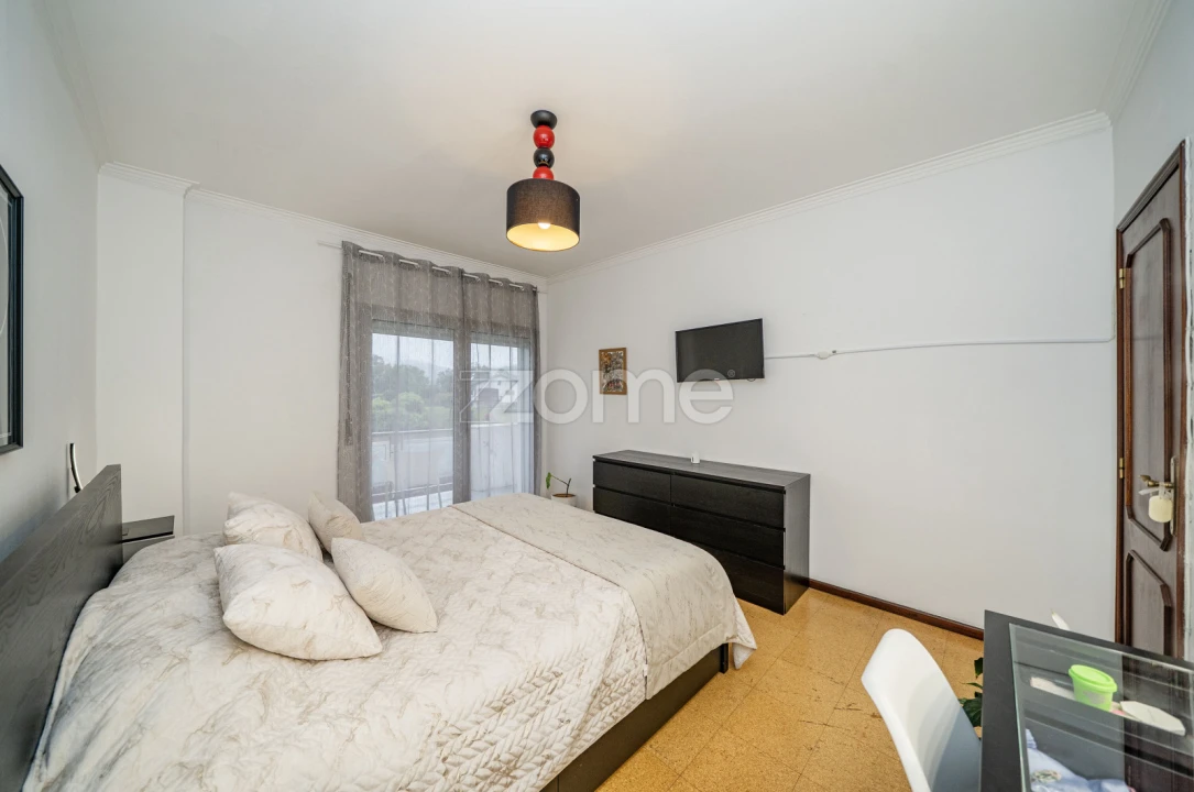 Apartamento T4 para Venda em Povoa de Lanhoso (N. Senhora do Amparo) Foto 27