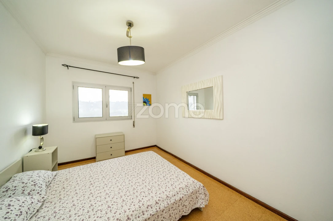 Apartamento T4 para Venda em Povoa de Lanhoso (N. Senhora do Amparo) Foto 33