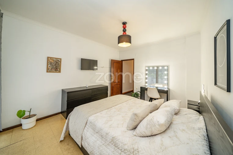 Apartamento T4 para Venda em Povoa de Lanhoso (N. Senhora do Amparo) Foto 29