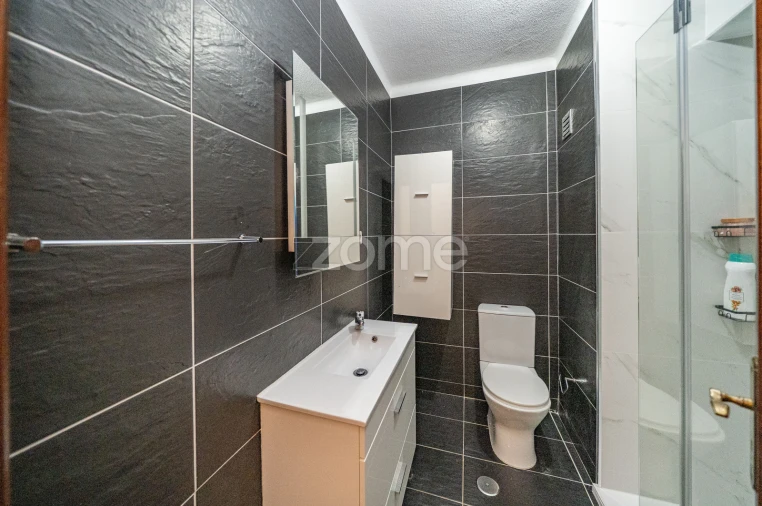 Apartamento T4 para Venda em Povoa de Lanhoso (N. Senhora do Amparo) Foto 36
