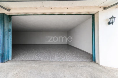 Moradia T5 para Venda em Gondomar (São Cosme), Valbom e Jovim