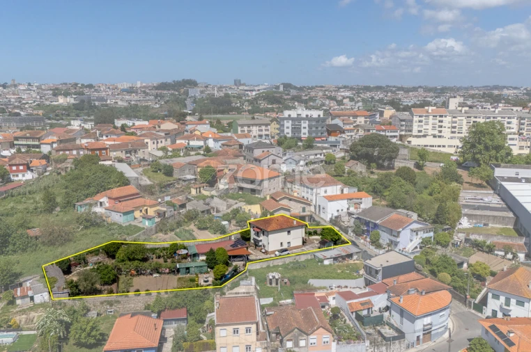 Moradia T5 para Venda em Gondomar (São Cosme), Valbom e Jovim Foto 29