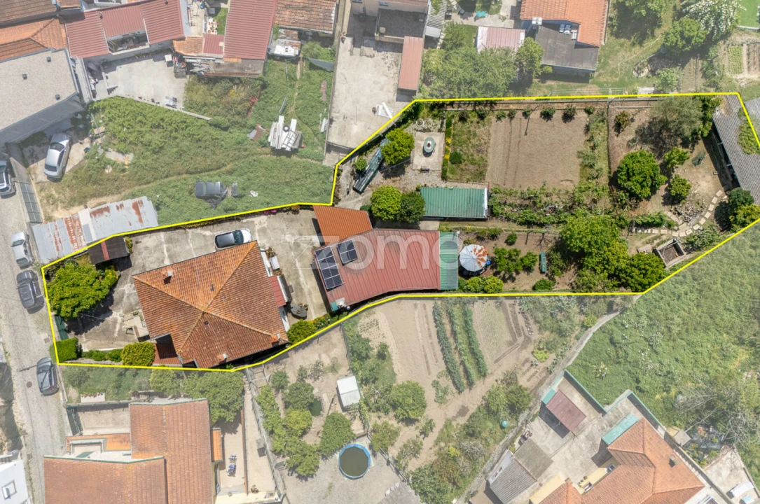 Moradia T5 para Venda em Gondomar (São Cosme), Valbom e Jovim Foto 1