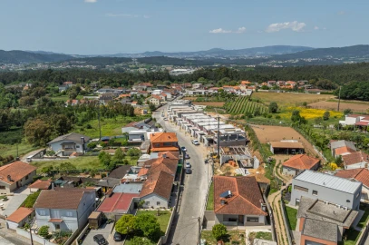 Moradia T2 para Venda em Cabreiros e Passos (São Julião)