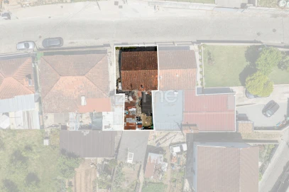 Moradia T2 para Venda em Cabreiros e Passos (São Julião)