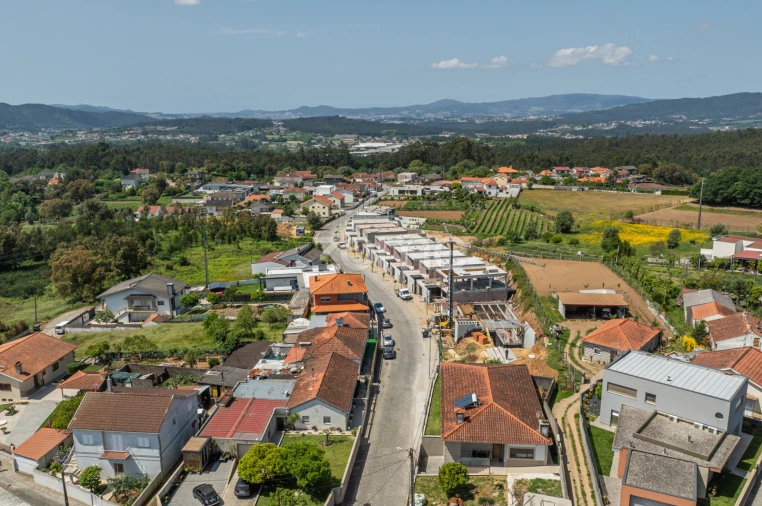 Moradia T2 para Venda em Cabreiros e Passos (São Julião) Foto 3