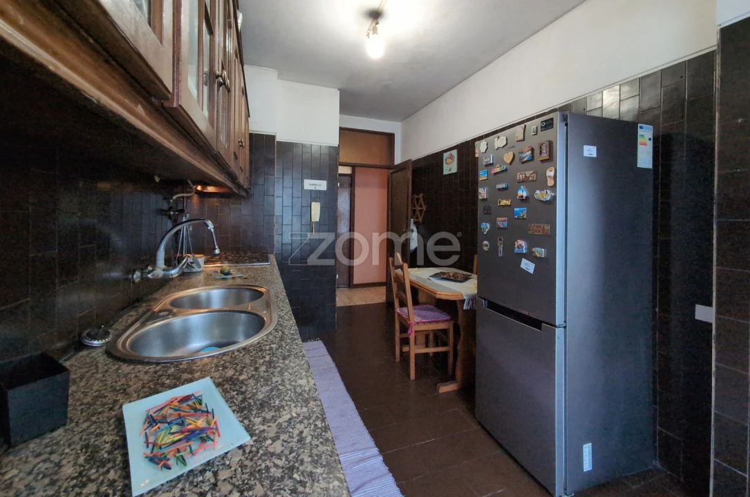 Apartamento T3 para Venda em São João da Madeira Foto 13