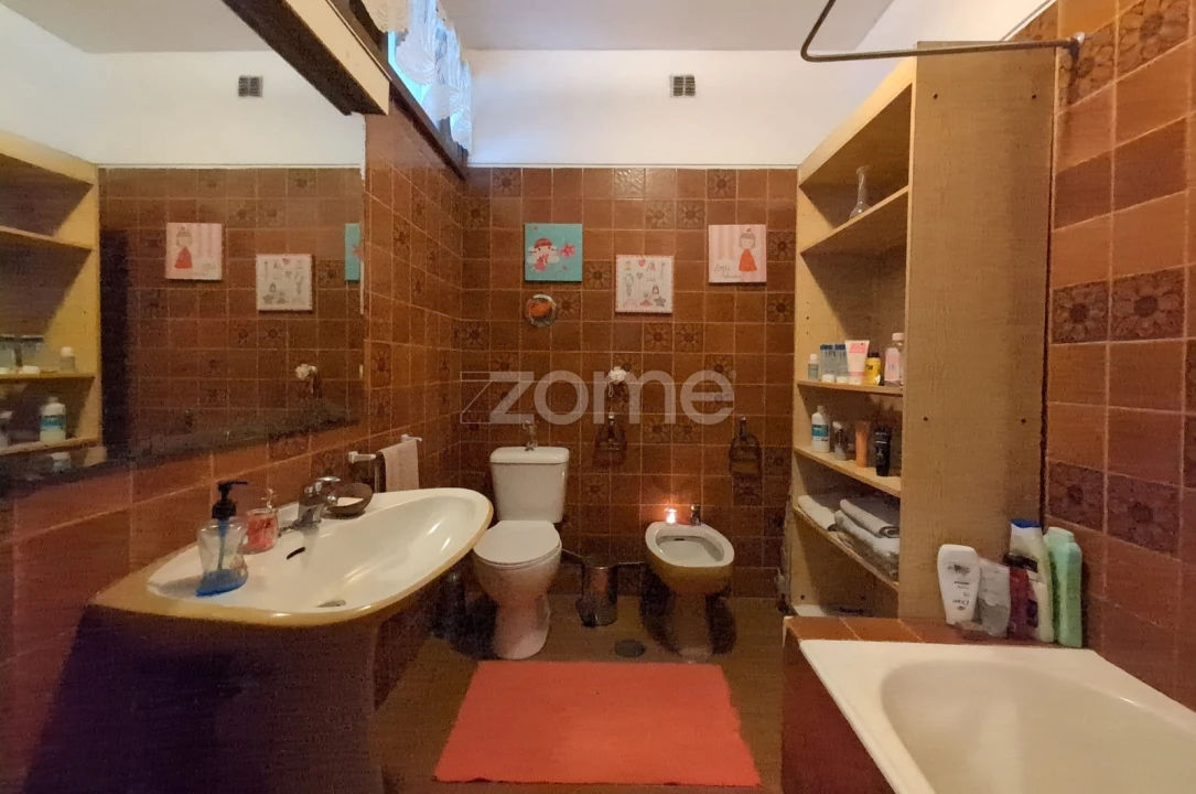 Apartamento T3 para Venda em São João da Madeira Foto 27