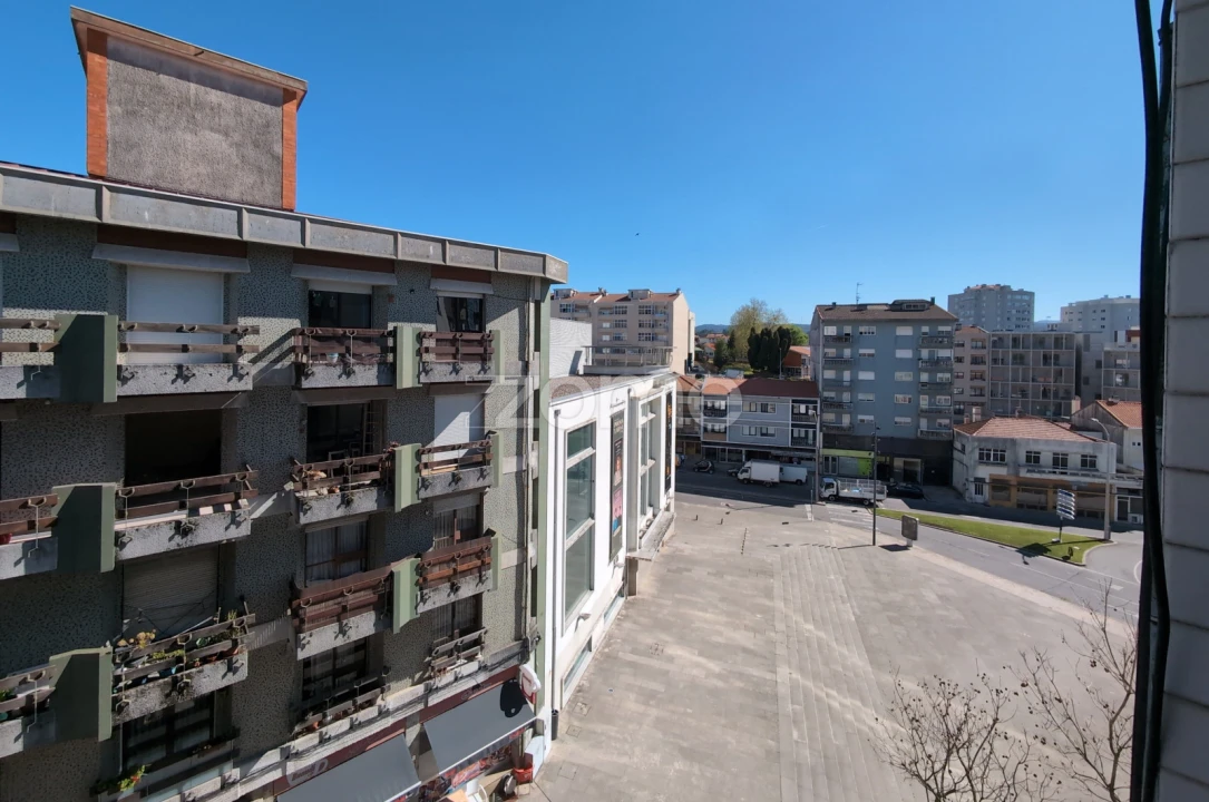 Apartamento T3 para Venda em São João da Madeira Foto 21