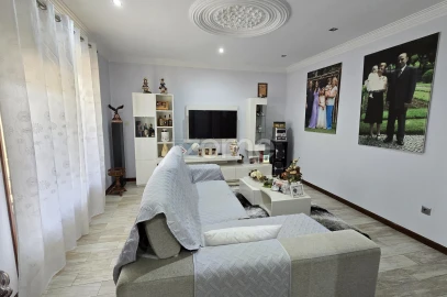 Moradia T3 para Venda em Santa Maria da Feira, Travanca, Sanfins e Espargo