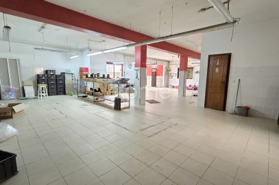 Moradia T3 para Venda em Santa Maria da Feira, Travanca, Sanfins e Espargo