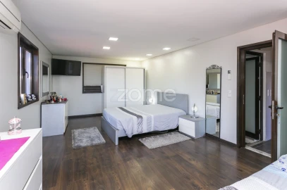 Moradia T3 para Venda em Santa Maria da Feira, Travanca, Sanfins e Espargo