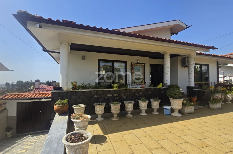 Moradia T3 para Venda em Santa Maria da Feira, Travanca, Sanfins e Espargo Foto 2