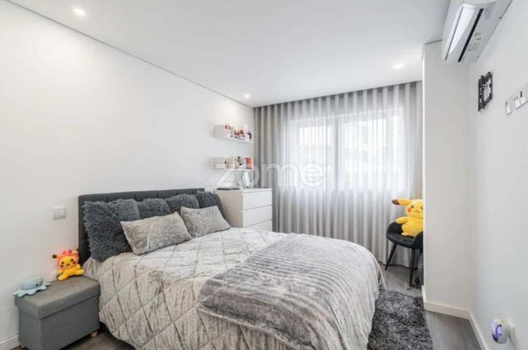 Apartamento T3 para Venda em Vila Verde e Barbudo Foto 3
