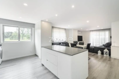 Apartamento T3 para Venda em Vila Verde e Barbudo
